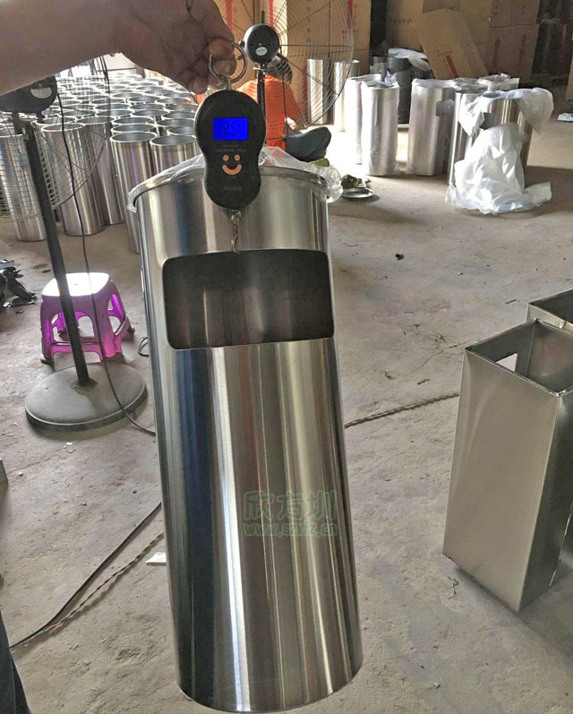 上海不銹鋼座地煙灰桶足厚真材實料，確保質量統一