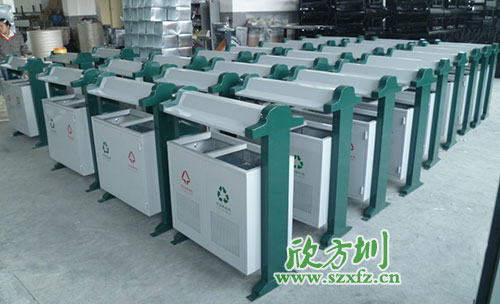 欣方圳鋼板分類垃圾桶，二十年專為小區(qū)潔凈服務(wù)